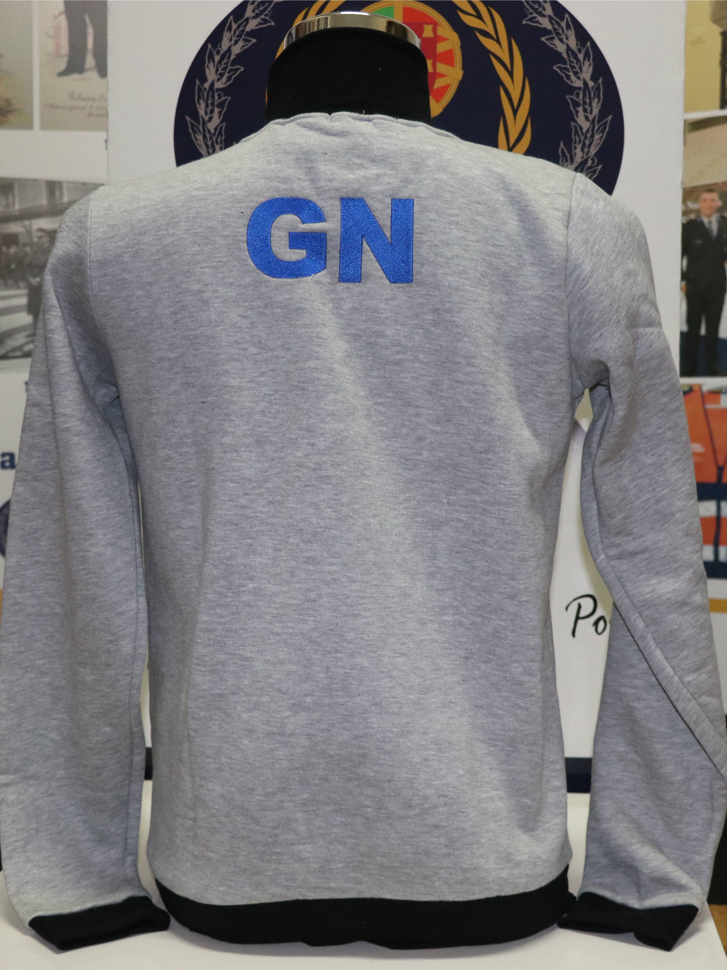 Camisola de inverno de gola alta