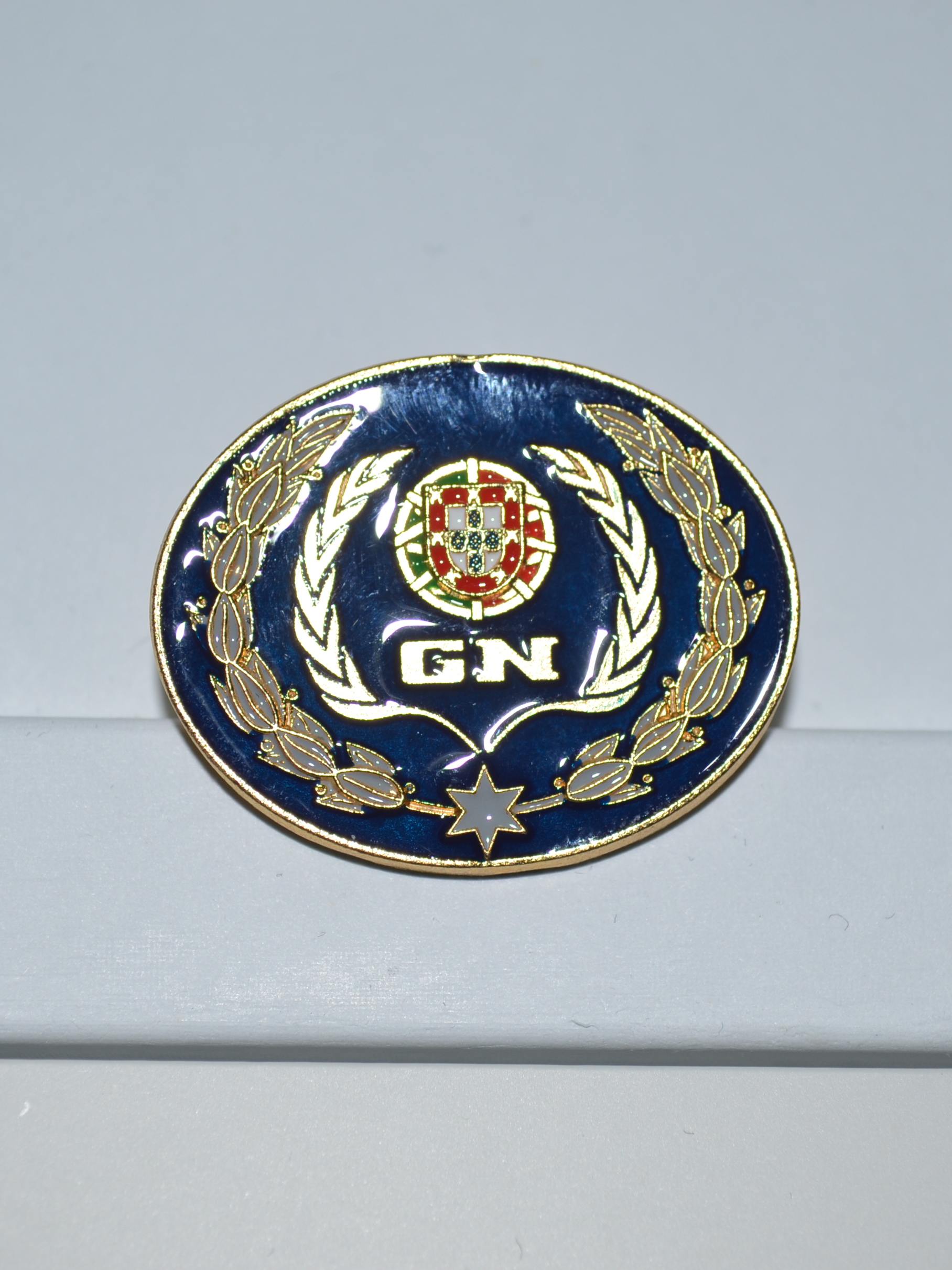 Emblema para a boina em metal