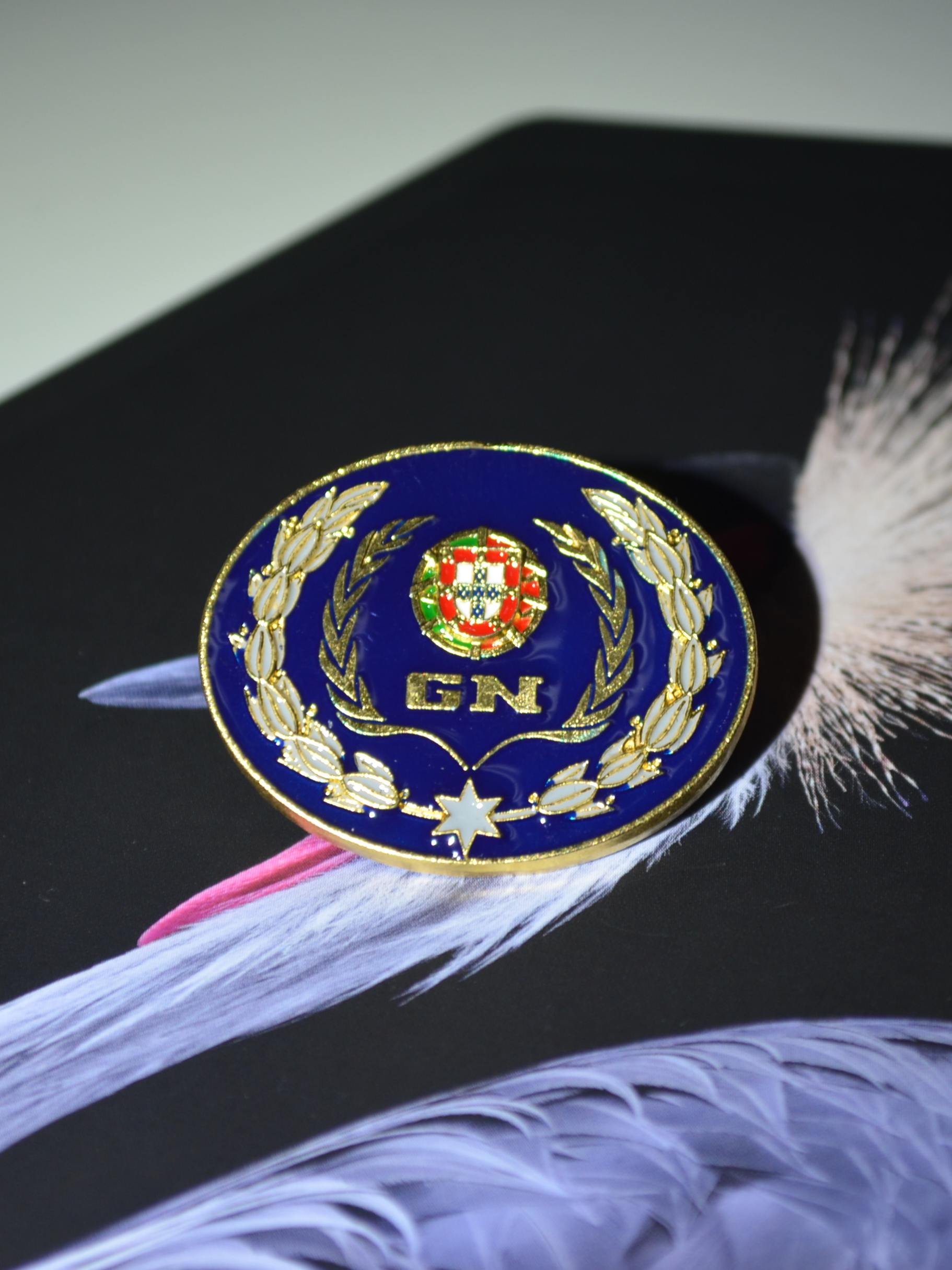 Emblema para a boina em metal